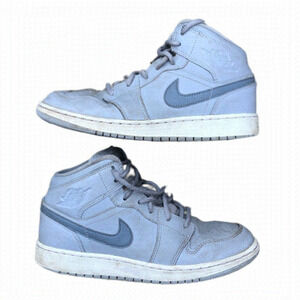 RARE Nike Air Jordan 1 Retro Mid Wolf Grey Coll Grey Size 5.5